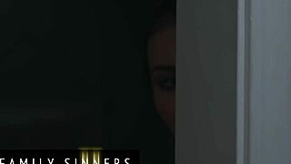 step dad fucks step daughter's wet pussy sideways 😈