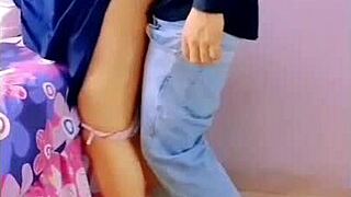 귀여운 이웃 엿봤다가 타이트한 보지 박았어 야동