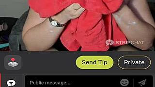 i squirt all over the cam while playing with my ass and pussy