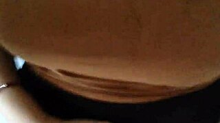 asian babe meets white guy on first tinder date for casual encounter