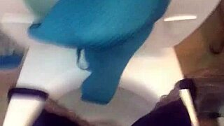 Step sister in 40dd bra and panties receives cumshot.