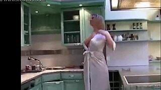 Wow, dating this blonde milf with huge tits is amazing 🔥