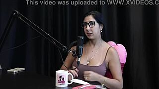 ir na casa de swing era um momento de lazer transou no meio do mar e sobre o maximo garcia - renatinha melo watch on sheer red