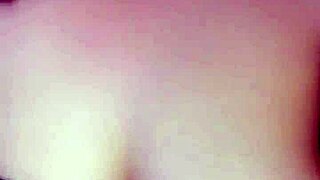 vietnam girl performs show 😊