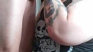 guy has sex with grown woman at her suggestion in amateur setting