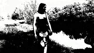 Sweet Babe's Close-Up Solo Masturbation