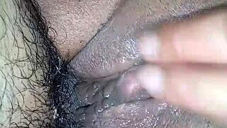 Fisting Wife Lola With Intense Pleasure