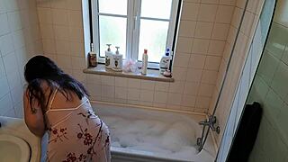 latina wife calls handyman for hot tub fix