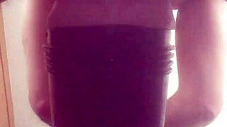 Gazzadomm, I'm fucking my fleshlight toy 😏