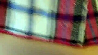 Horny Latina amateur gives blowjob in real homemade sex scene