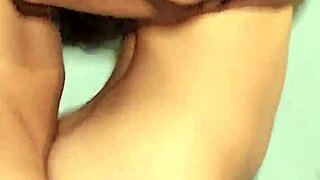 dura contra el muro para esta chiapaneca excitada