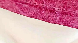 Mature Wife's Huge Pussy Lips Sliding Intensely