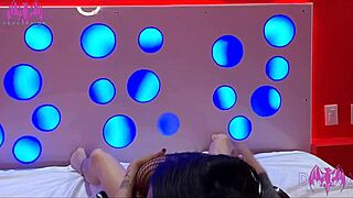 after the goth club, we went to fuck and he came inside 😈