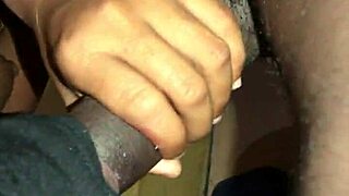 pongo a esta señora a que me de un buen oral