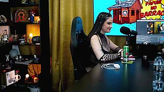 Victoria Camargo shows off! Ruan couldn't resist, had to bang her hard!