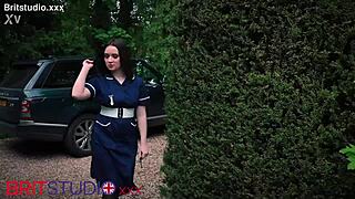 oi, dis british nurse givin' oily handjob to patient