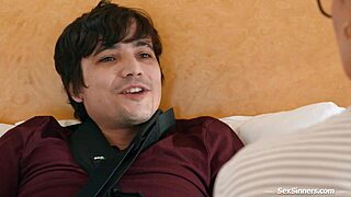 Läraren ger elev smyg runka i förbjuden möte