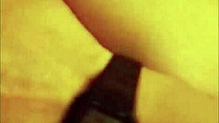 Oakland milf cheats with a tight, sexy encounter