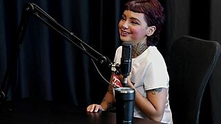 Annie Clementine in vampire fetish scene.