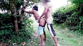 Invitation til madrassen for en afslappende aktivitet