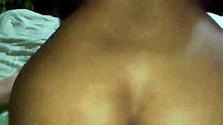 voy a sentarme en tu verga y tu me la meteras en mi ano y te correras dentro de mi gran culo