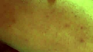 twerking my fat ass and pussy on holiday