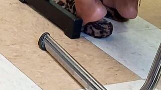 check out this ebony teen's lightskin soles candidly 😍