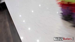 Cici Shellz Sucks Dick Publicly At Restaurant