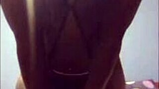 Hey, wanna see this busty milf strip and suck in clips?