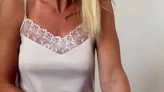 Look at that big pussy close-up!