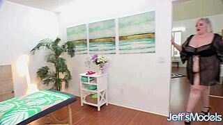 bbw genevieve lafleur receives massage from masseur