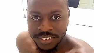 Masturbating in front of a mirror selfie for free, solo ass play.