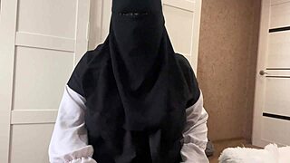 arab stepmom gives jerk off instruction at home