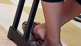 check out this ebony teen's lightskin soles candidly 😍