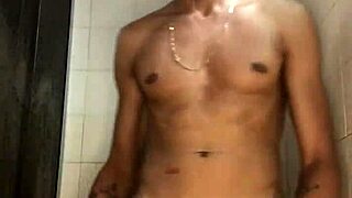 Novinho with thick shaft jerks off hard in steamy homemade shower scene.
