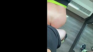 boxer dominates girlfriend with deepthroat and doggystyle on fight day?