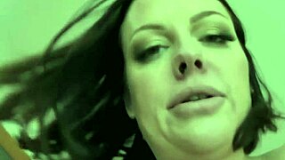 A pearl necklace for stepmom