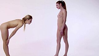 Watch Svetik Samozvetik and Rita Mochalkina in hot flexible lesbian action?