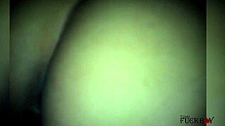 In love slut gives tight ass on first date for painful pleasure