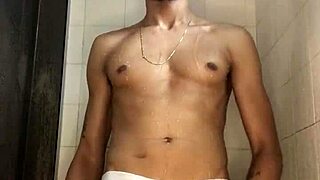 Novinho with thick shaft jerks off hard in steamy homemade shower scene.