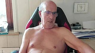 Norbertww, watch me masturbate this monster cock on cam.