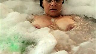 Boldly inviting friend's mom to jacuzzi for intense taboo blowjob and tits