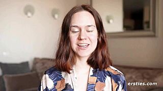 anca has intense dildo session 😈