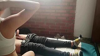 Jovencita Cachonda Me Masturba Y Me Saca La Leche Con Su Boca 😏