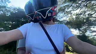 recogí un cliente de didi sin sostén y se dio cuenta de mis grandes tetas