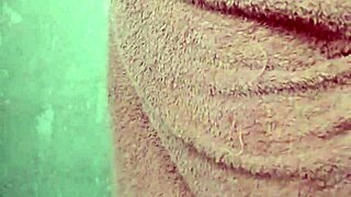 Teacher sends nudes, tight vagina 😘