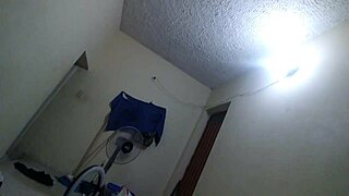 Cute big ass cheating wife gets creampied in missionary