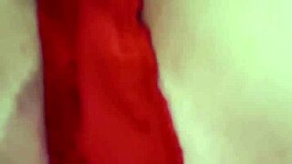 Masturbandome rico mira mi lechita latina en lingerie negra