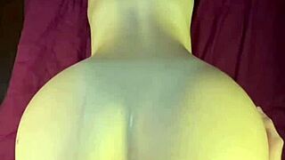 Doggy Position in Homemade Couple Video with Big Ass Spreading