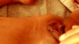 Mature milf opens her pussy at dawn, ready for action.